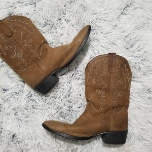 Danpost cowboy boots youth size 5.5 womens 7.5ish